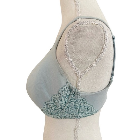 Victoria’s Body By Victoria Lined Perfect Coverage Bra Size 34DD - Picture 3 of 7